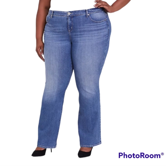 Torrid Slim boot light wash jeans 29” inseam - Picture 1 of 13